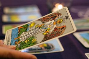 無料タロット占い｜あなたの仕事の未来はどうなってる？職場の状況は？