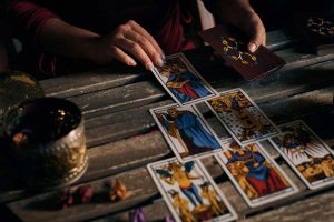 タロット占い｜今2人の恋を邪魔をしているものはある？