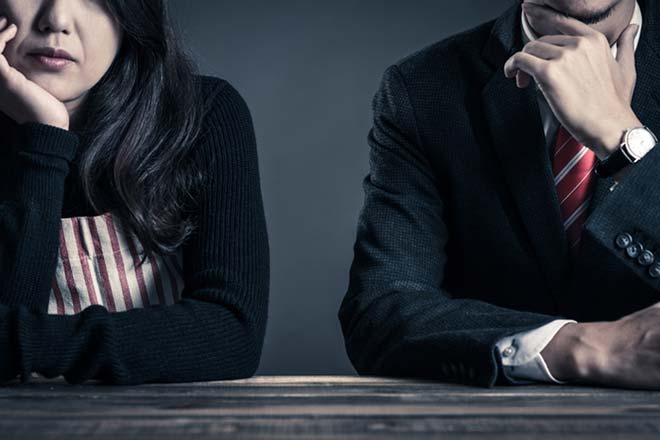 不倫占い｜あの人も苦しんでいる？抱えた家庭問題、あなたへの愛